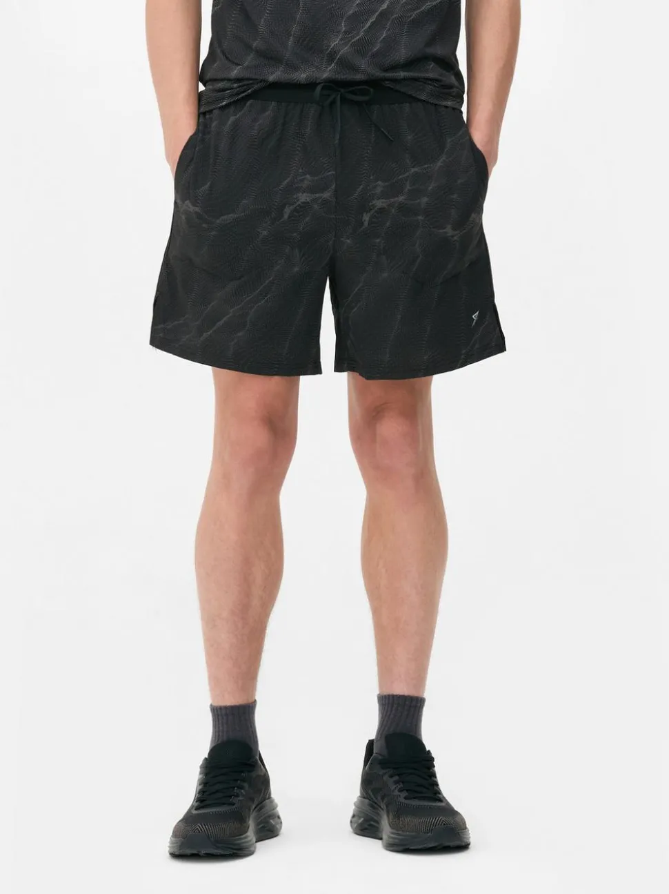 Sportowe szorty do biegania z efektem ombré