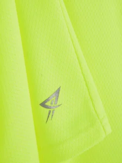 Sportowy komplet z topem i szortami