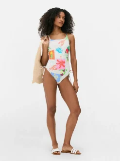 Strój kąpielowy z marszczeniami i wiązaniem z boku