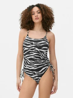 Strój kąpielowy z marszczeniami i wiązaniem z boku