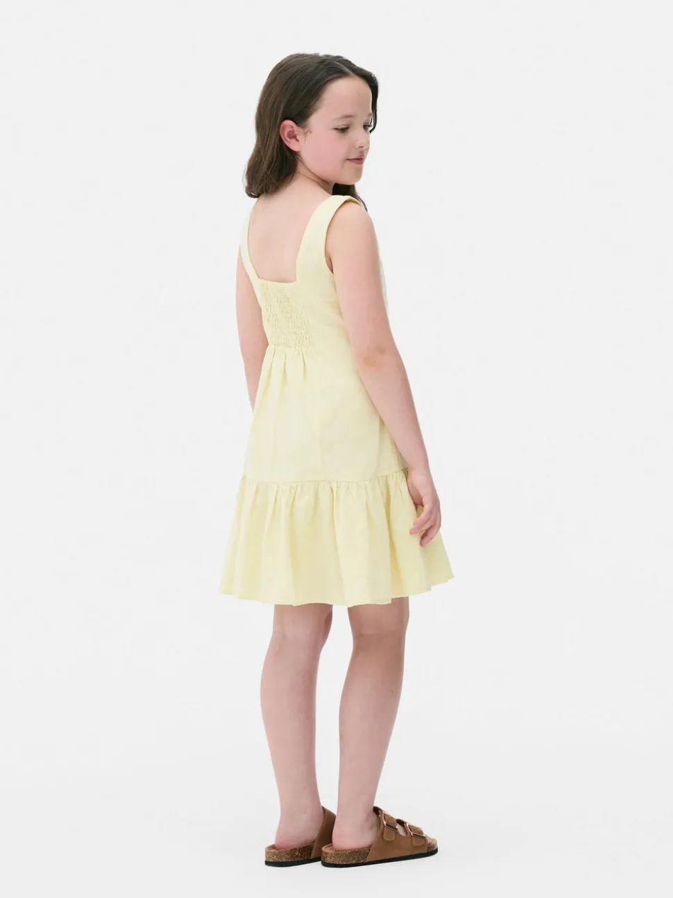 Sukienka bez rękawów z niskim stanem