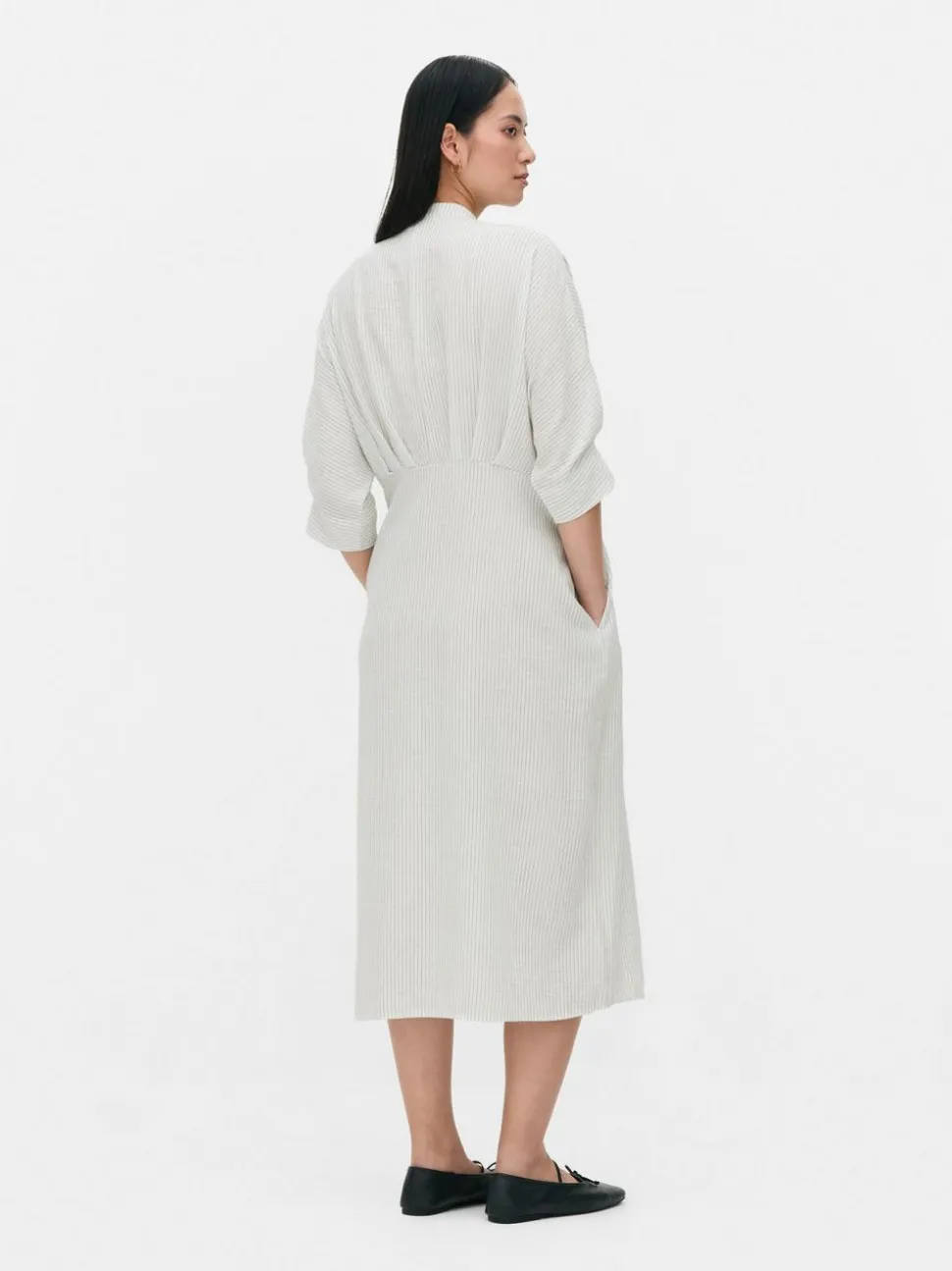 Sukienka koszulowa midi The Edit