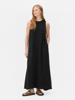 Sukienka midi bez rękawów The Edit