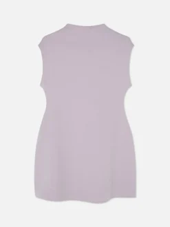 Sukienka o długości mini z rękawkami