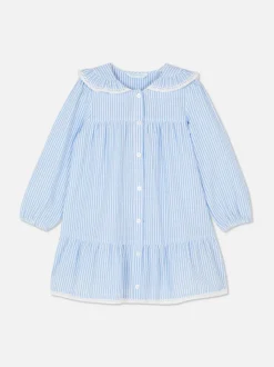 Sukienka z tkaniny seersucker z kołnierzem