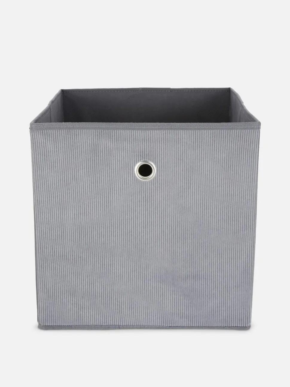 Sześcienne pudełko w prążki