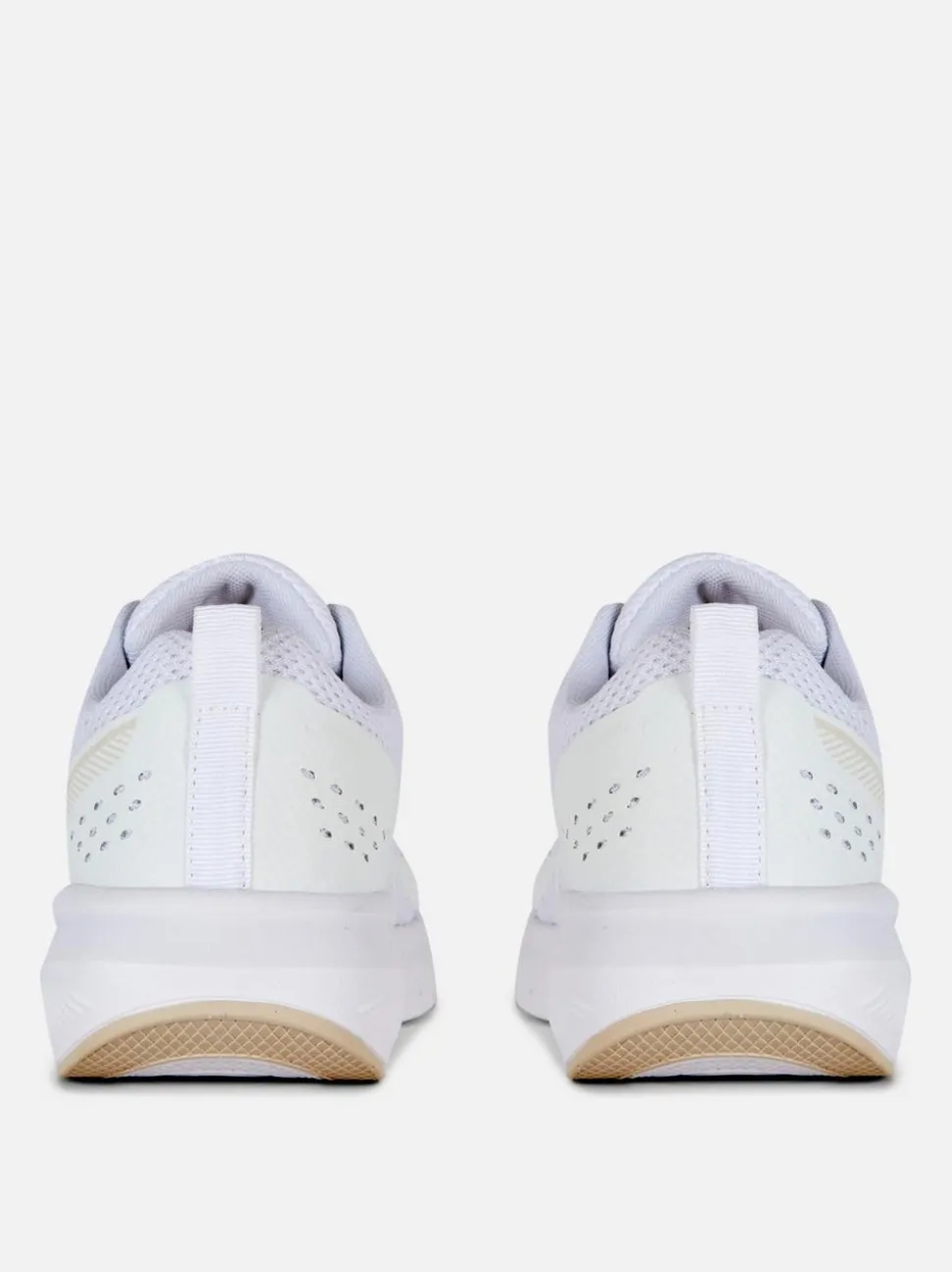 Sznurowane buty sportowe