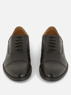 Sznurowane mokasyny wizytowe