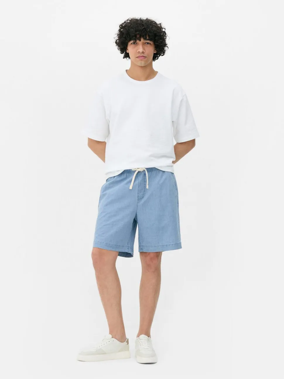 Szorty bermudy ze sznurkami