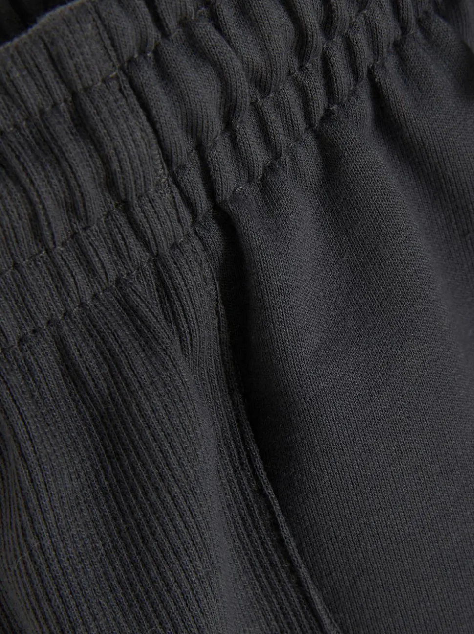 Szorty do biegania z panelami