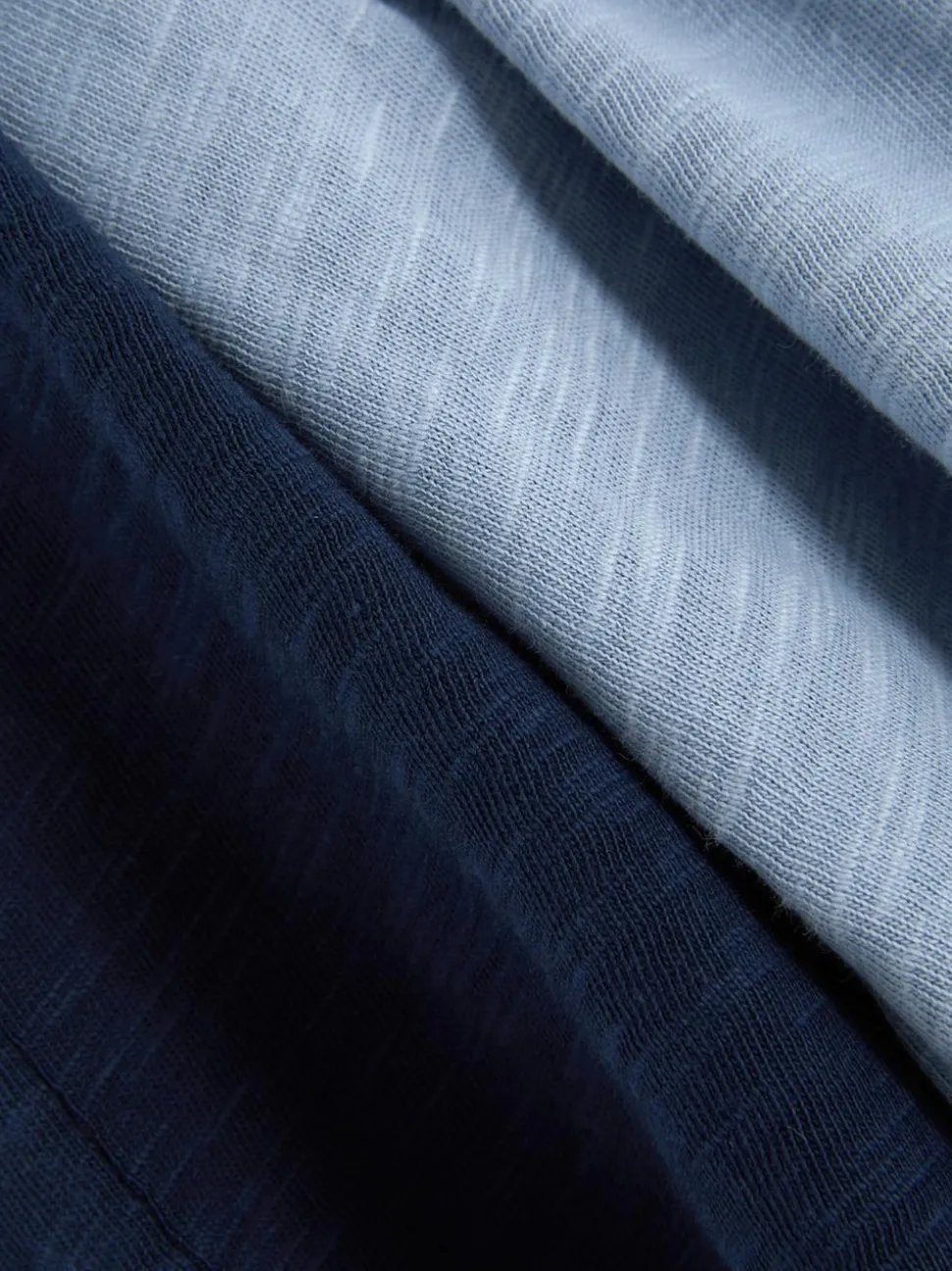 Szorty o nieregularnym splocie, 2 pary