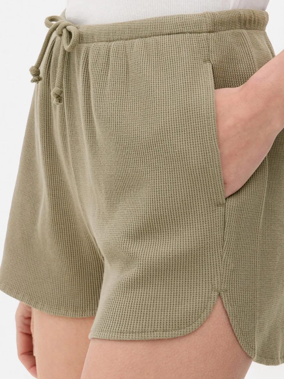 Szorty o waflowej teksturze