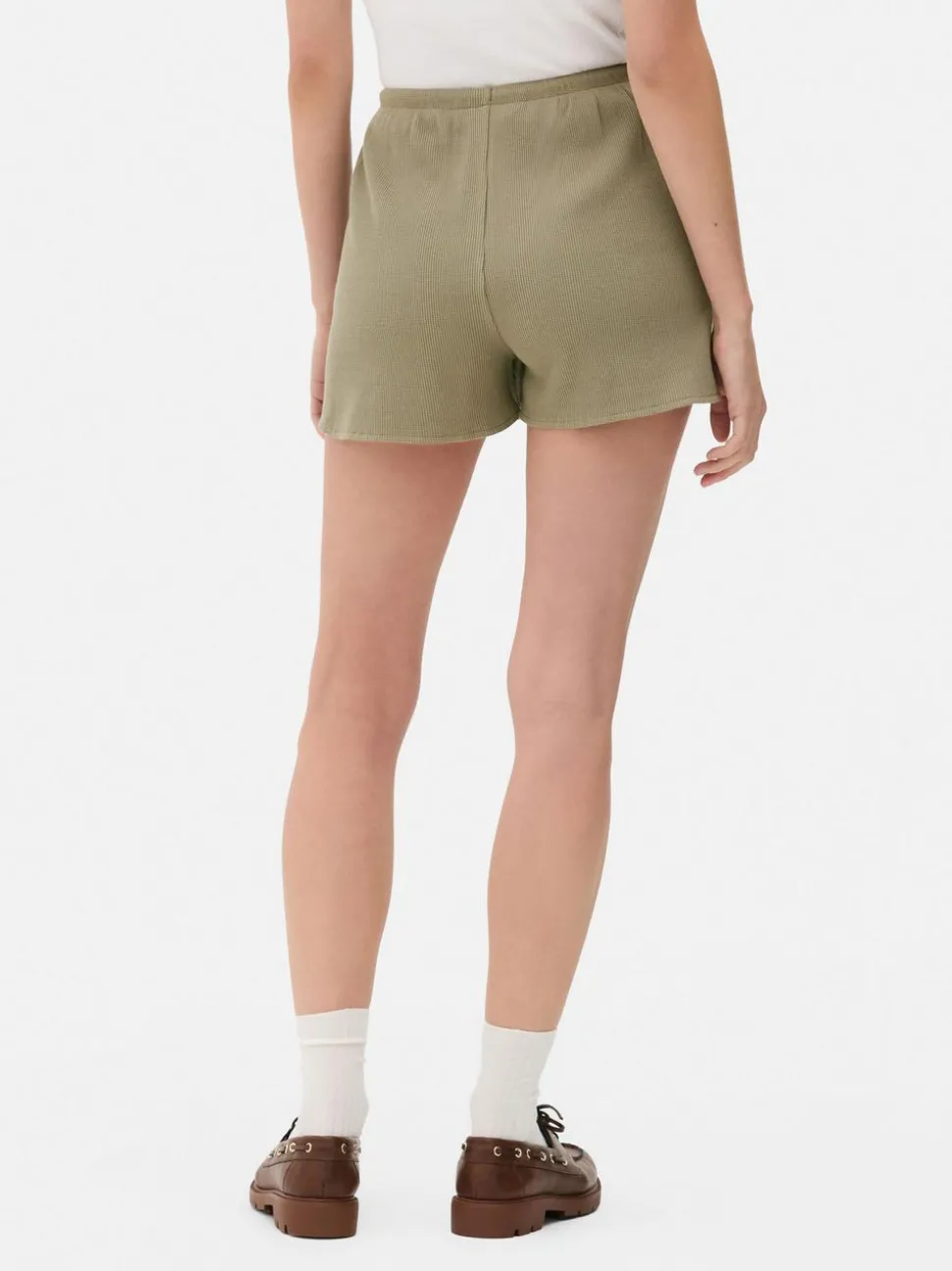 Szorty o waflowej teksturze