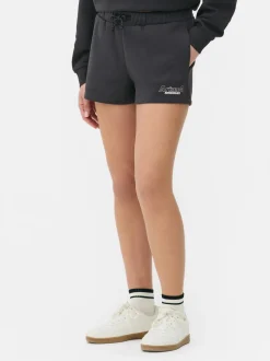 Szorty sportowe ze sznurkiem ściągającym