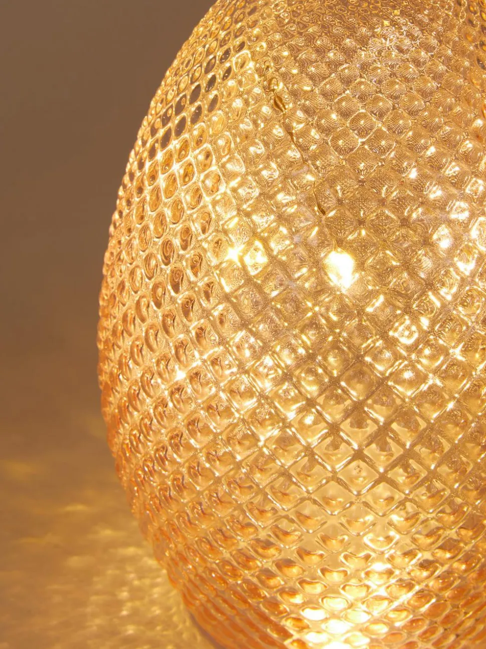 Teksturowana lampka LED w kształcie jajka