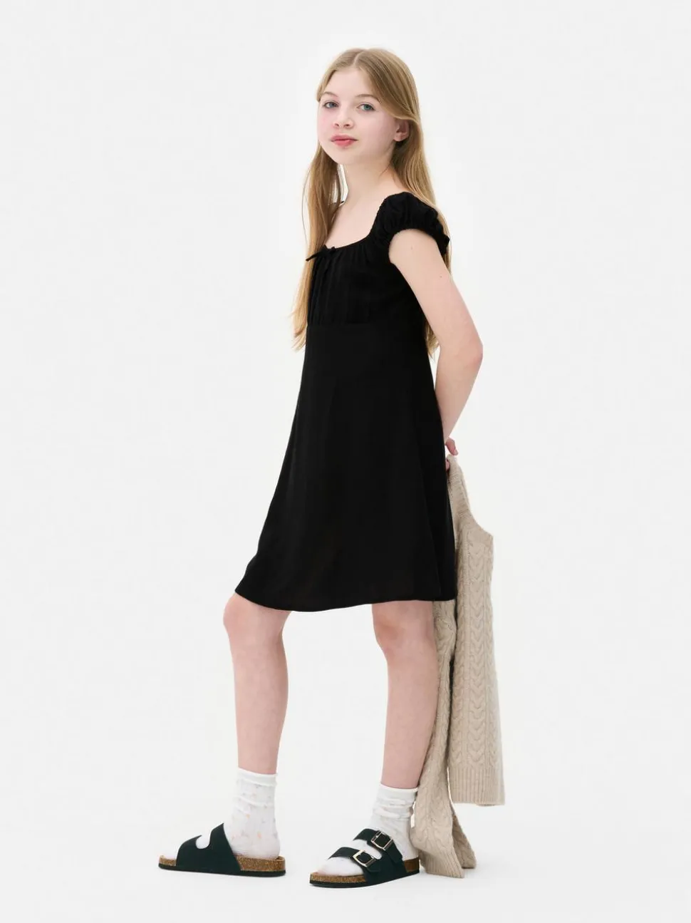 Tkana sukienka z marszczeniami