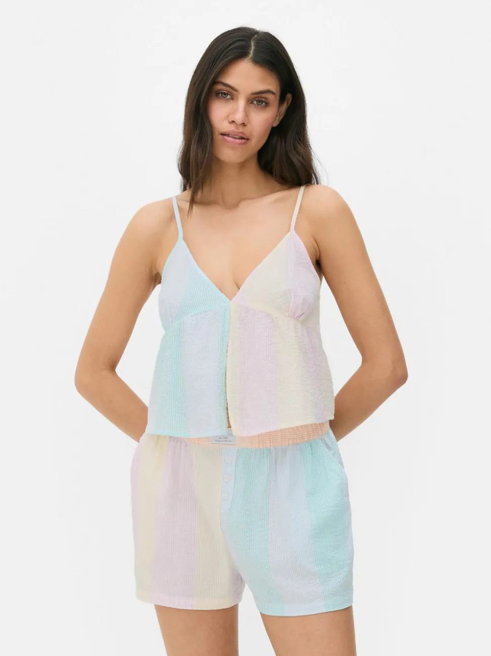 Top na ramiączkach z tkaniny seersucker