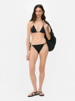 Trójkątna góra od bikini Paula Echevarría