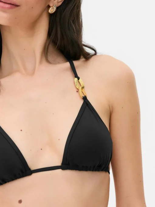 Trójkątna góra od bikini Paula Echevarría