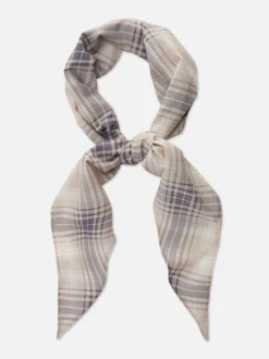 Trójkątny szalik z nadrukiem Rita Ora