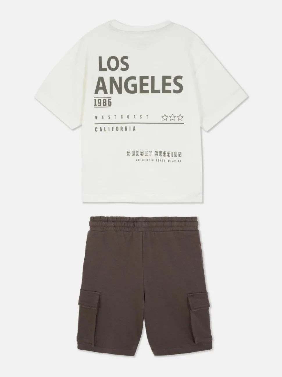 T-shirt i spodenki bojówki z napisem Los Angeles