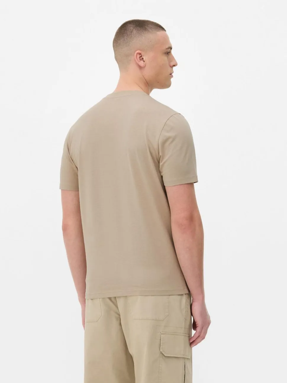 T-shirt o kroju slim fit w jednolitym kolorze