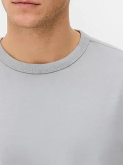 T-shirt o luźnym kroju