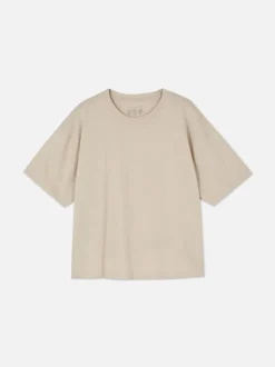 T-shirt oversize o kwadratowym kroju