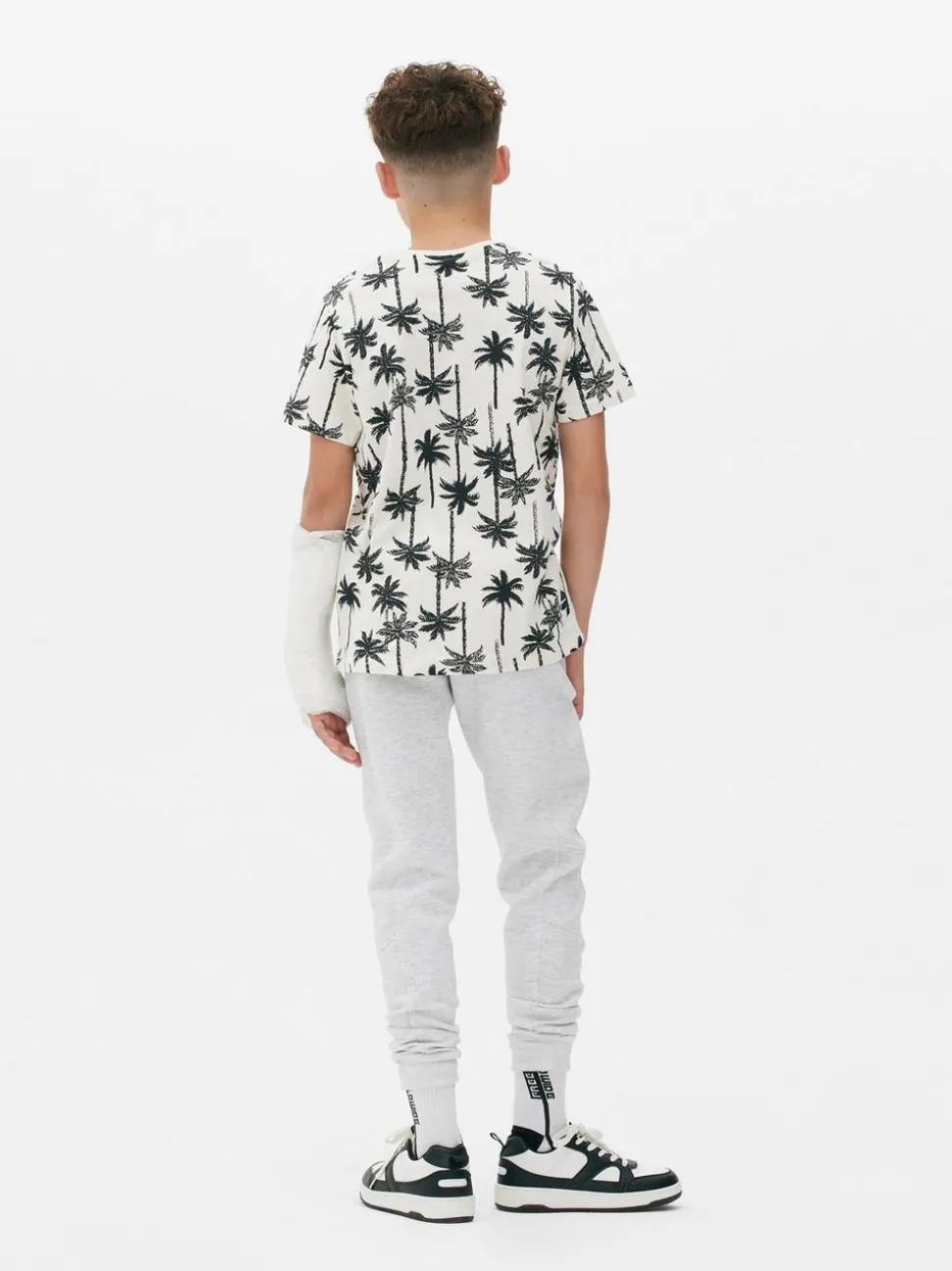 T-shirt z nadrukiem w palmy