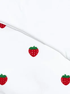 Tuftowana pościel w truskawki w rozmiarze king