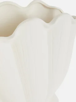 Wazon ceramiczny w kształcie muszli