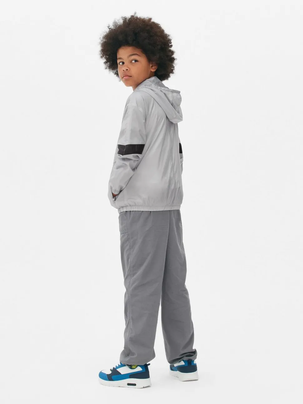 Wiatrówka zapinana na zamek