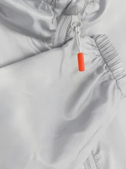 Wiatrówka zapinana na zamek