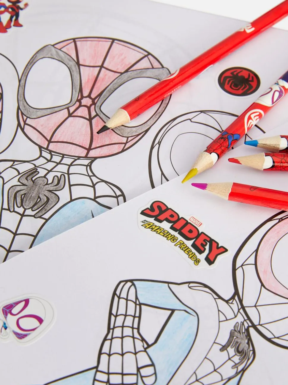 Zestaw przyborów z motywem Spider-Mana Marvela