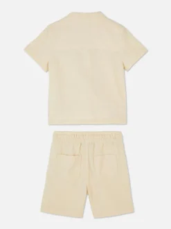 Zestaw z koszulą i szortami z krótkim rękawem