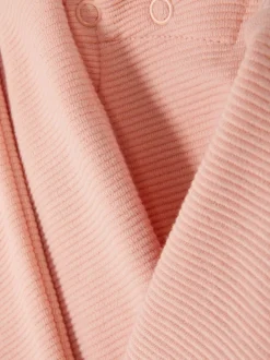 Zestaw z teksturowaną bluzą i spodniami dresowymi