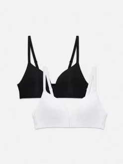 2 biustonosze pooperacyjne, kampania nt. raka piersi