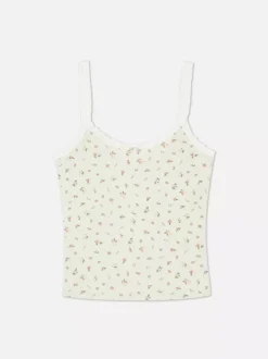 Ażurowy top od piżamy