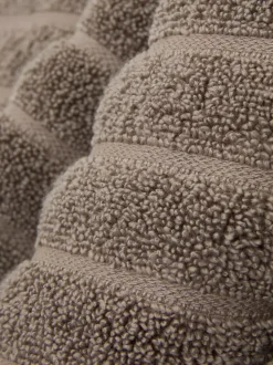 Bardzo duży prążkowany ręcznik kąpielowy