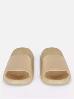 Bezszwowe klapki basenowe