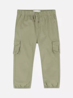 Bojówki ze sznurkiem ściągającym