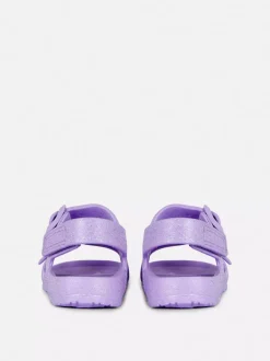 Brokatowe sandały z paskami z klamrą