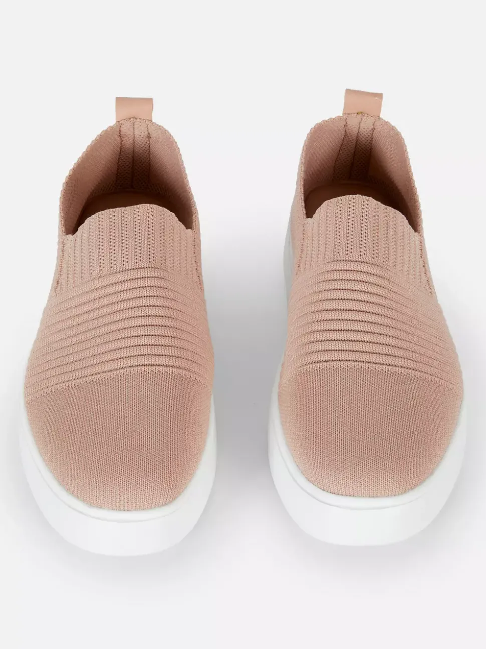 Buty sportowe z dzianinową prążkowaną cholewką