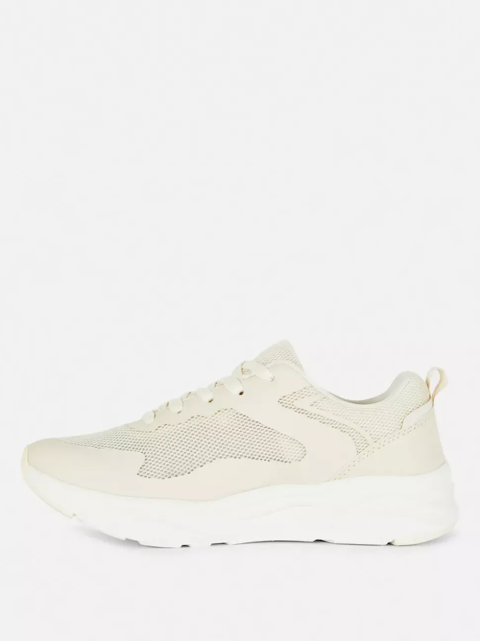 Buty sportowe z niską cholewką z panelami