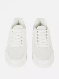 Buty sportowe z niską cholewką i panelami