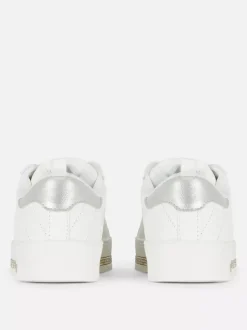 Buty sportowe z niską cholewką i strasem