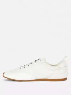 Buty sportowe z niską cholewką