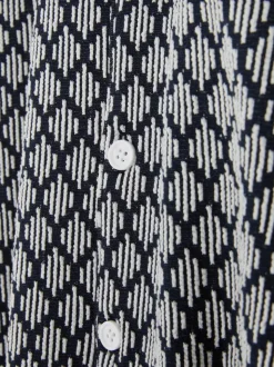 Dżersejowa koszula na guziki z geometrycznym wzorem