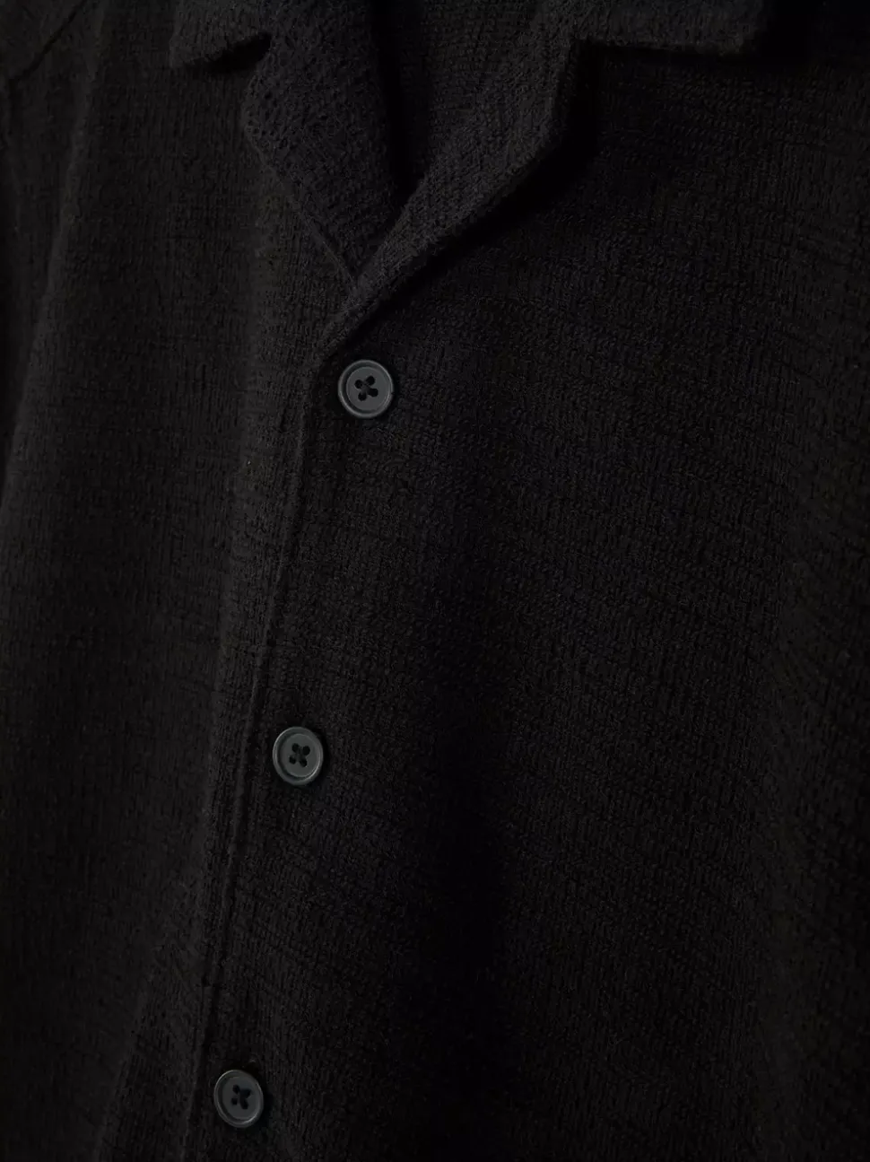 Dżersejowa koszula z zapięciem na guziki