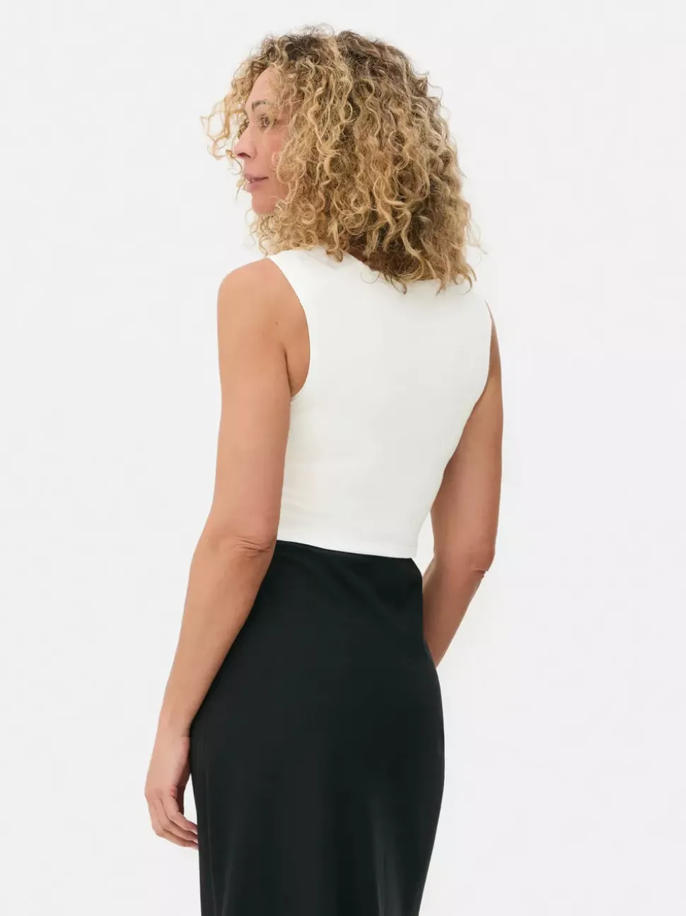 Dżersejowa koszulka bez rękawów z marszczeniami